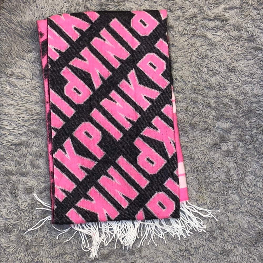 PINK soft scarf